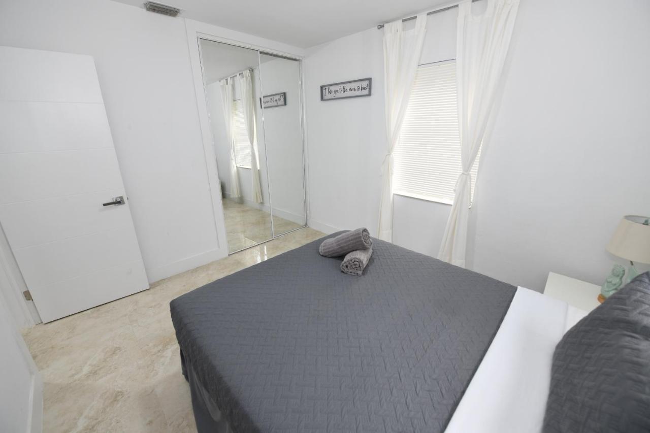 4-Plex Lägenhet Fort Lauderdale Exteriör bild