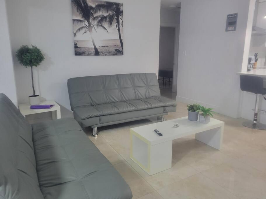 4-Plex Lägenhet Fort Lauderdale Exteriör bild
