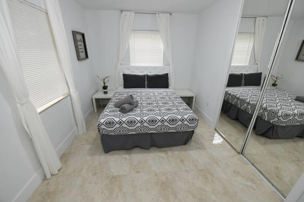 4-Plex Lägenhet Fort Lauderdale Exteriör bild