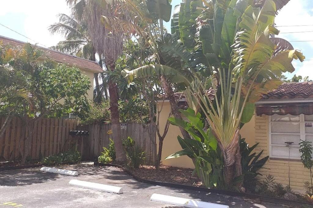 4-Plex Lägenhet Fort Lauderdale Exteriör bild