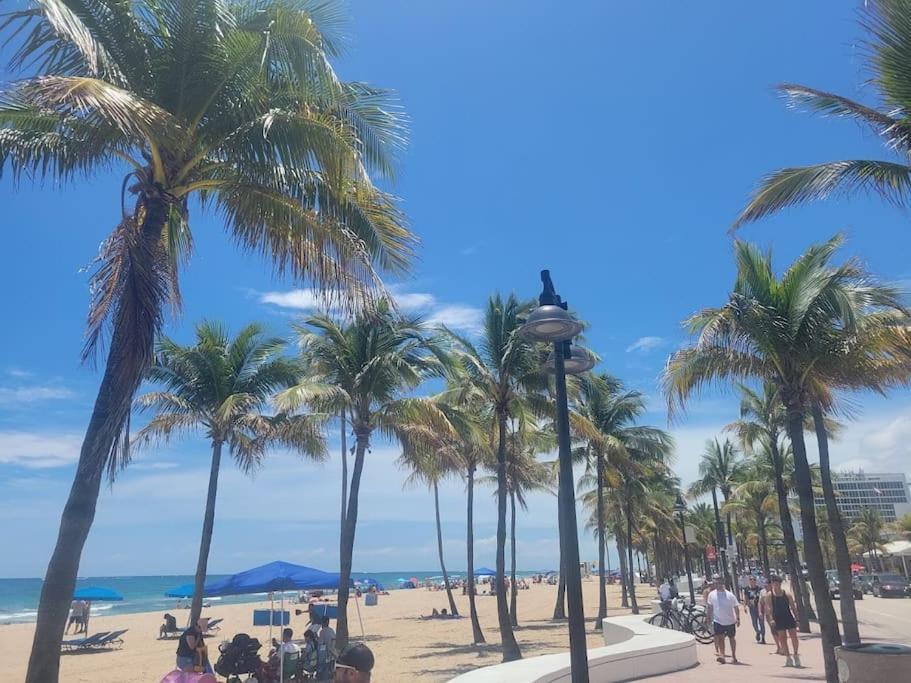 4-Plex Lägenhet Fort Lauderdale Exteriör bild